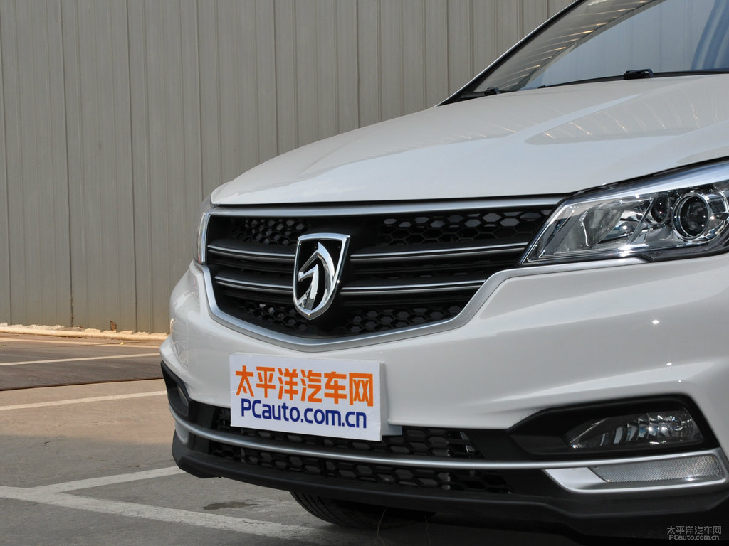 糖果白寶駿730車頭外觀圖片