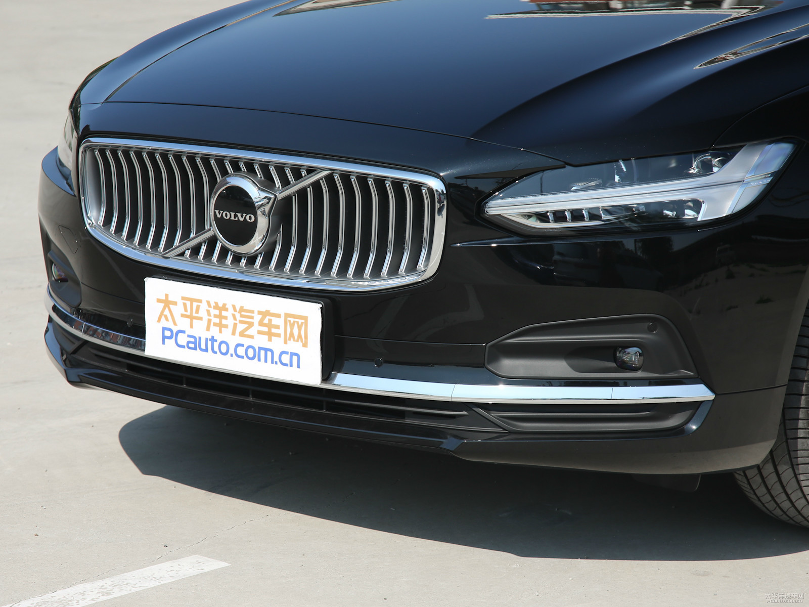 沃爾沃S90外觀高清大圖