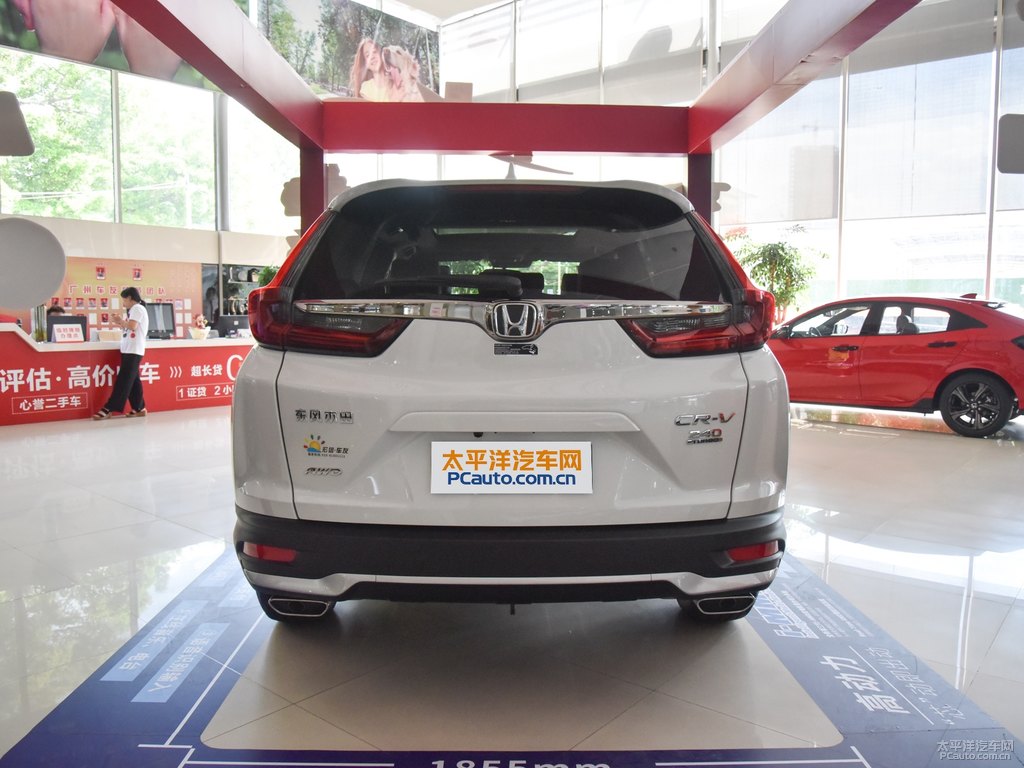 珍珠白本田CR-V整車外觀外觀圖片