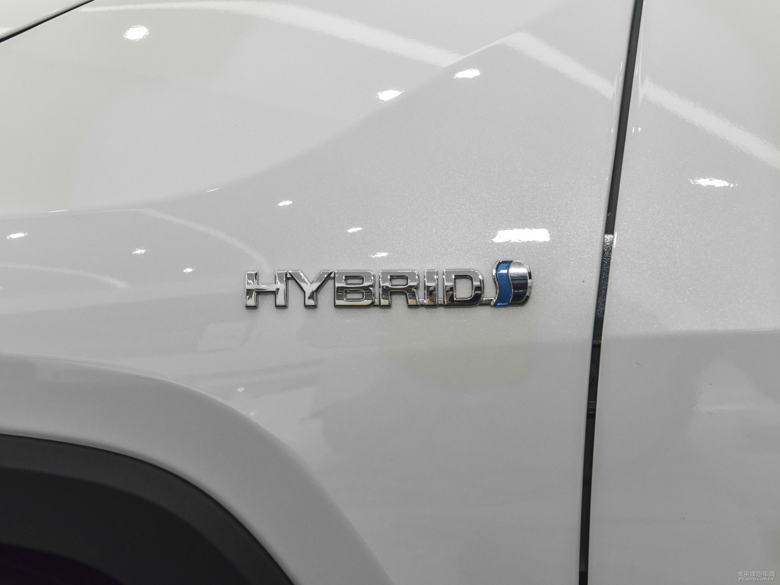 RAV4榮放外觀高清大圖