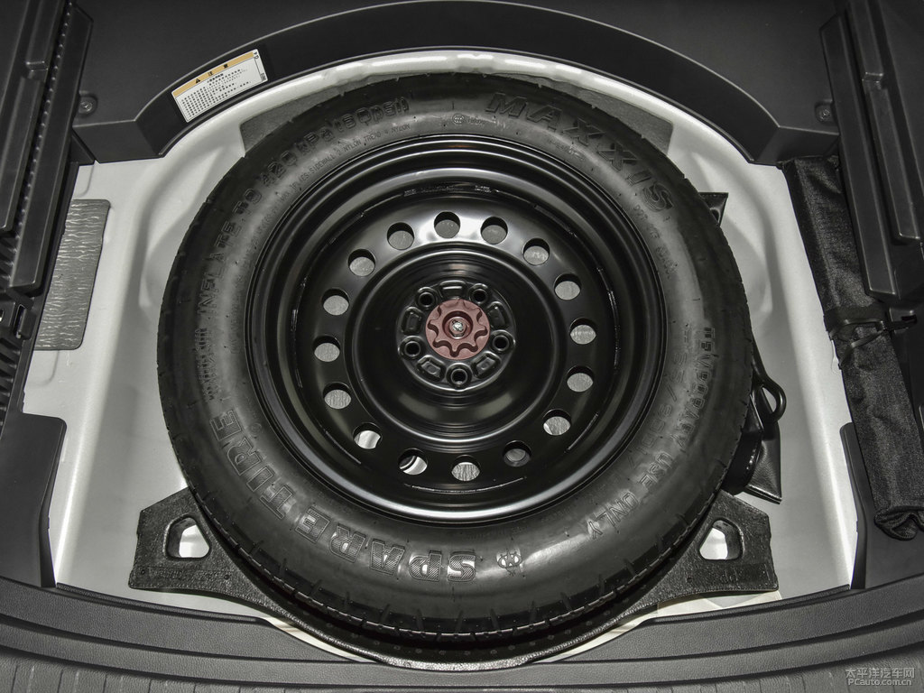 珍珠白RAV4榮放細(xì)節(jié)其它細(xì)節(jié)圖片