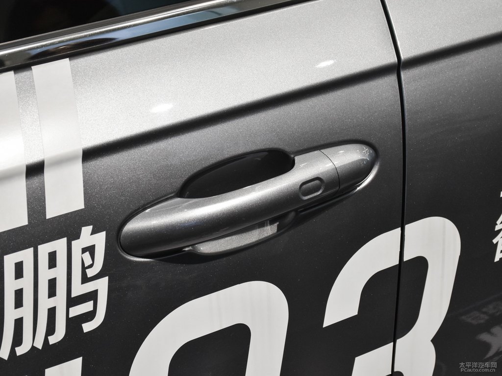 冷峻灰小鵬G3車身外觀圖片