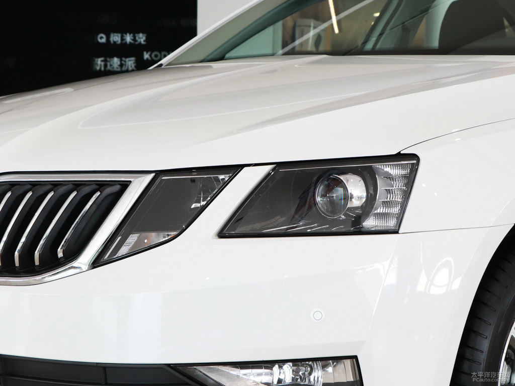 晶瑩白明銳車頭外觀圖片