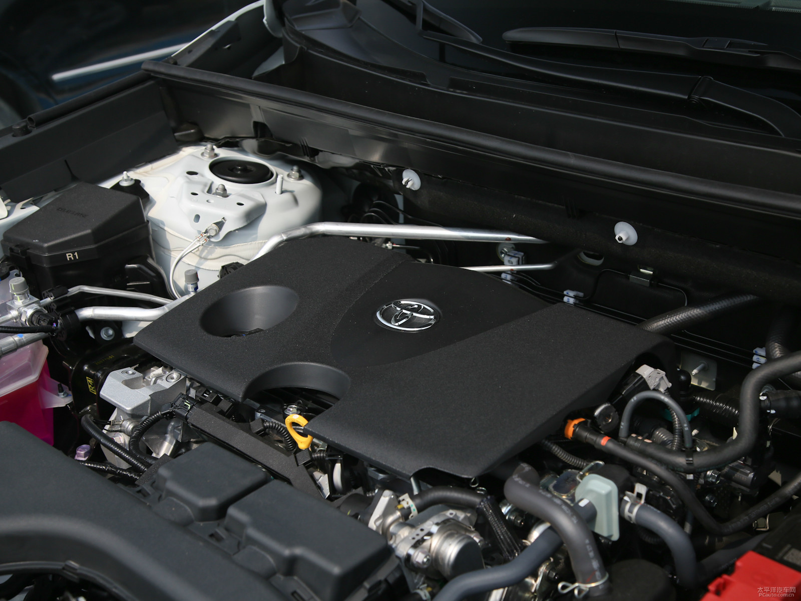 RAV4榮放細(xì)節(jié)高清大圖