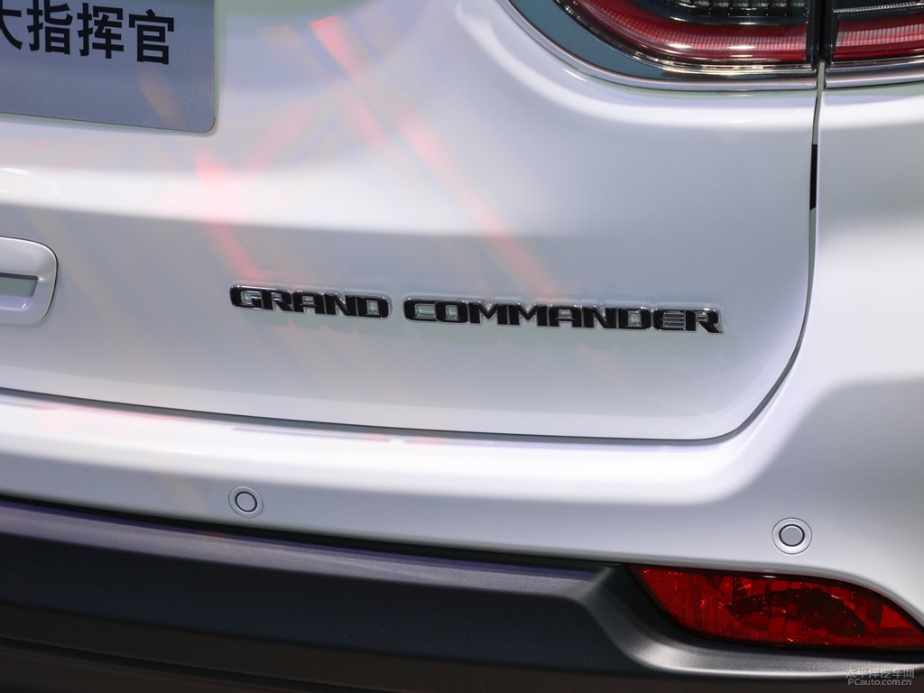 大指揮官車尾外觀圖片