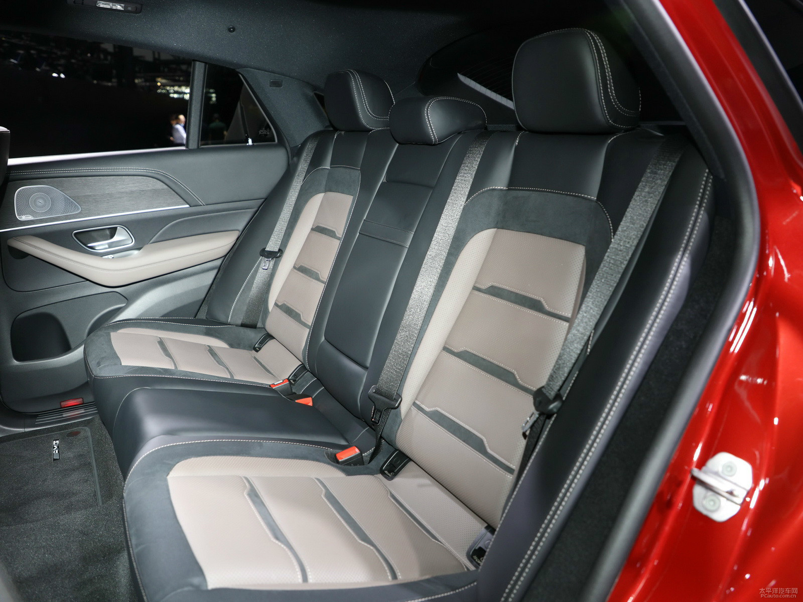 GLE 轎跑SUV AMG內(nèi)飾高清大圖