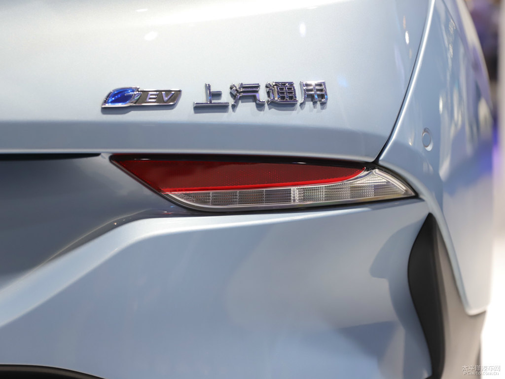 星輝藍(lán)微藍(lán)6車尾外觀圖片