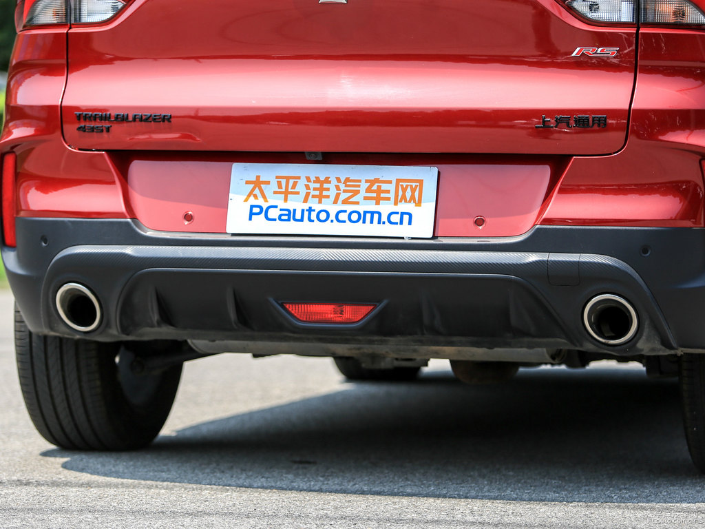 火山紅+黑頂創(chuàng)界車尾外觀圖片