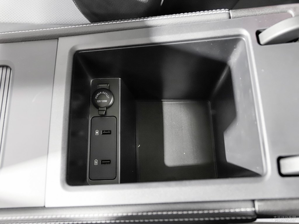 山脈灰唐儲物空間空間圖片