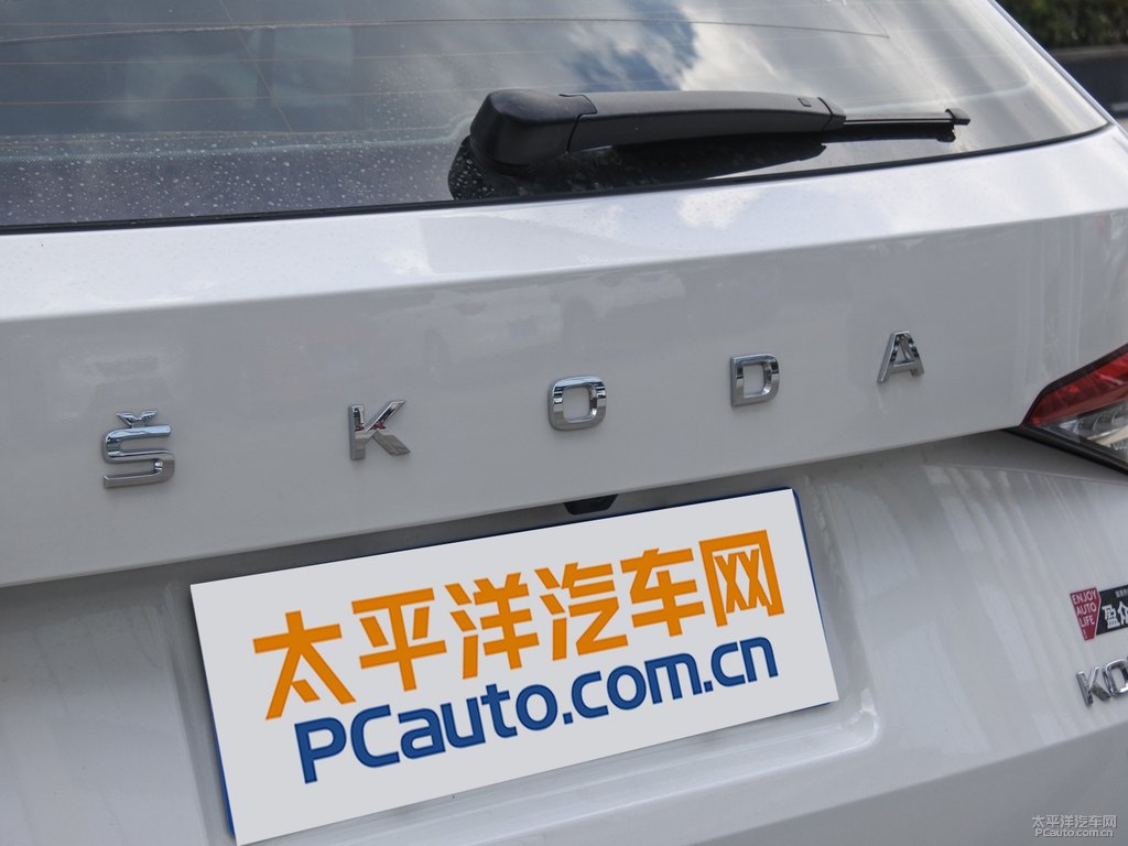 冰雪白柯迪亞克車尾外觀圖片