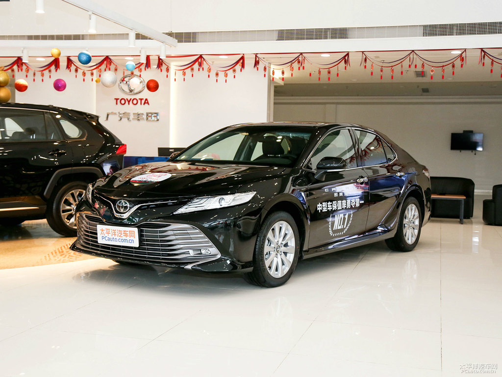 墨晶黑凱美瑞整車外觀外觀圖片