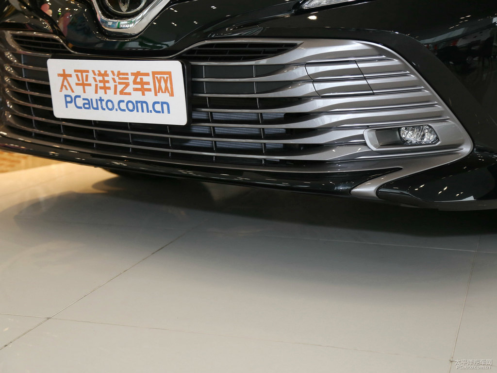 墨晶黑凱美瑞車頭外觀圖片