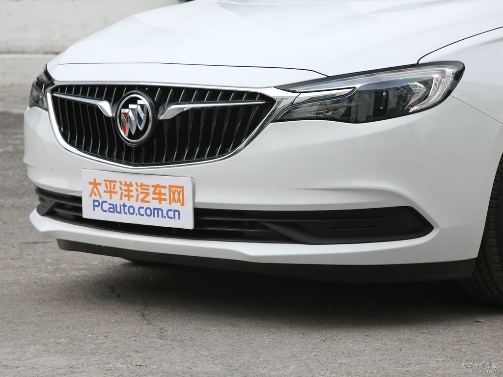 雪域白英朗車頭外觀圖片
