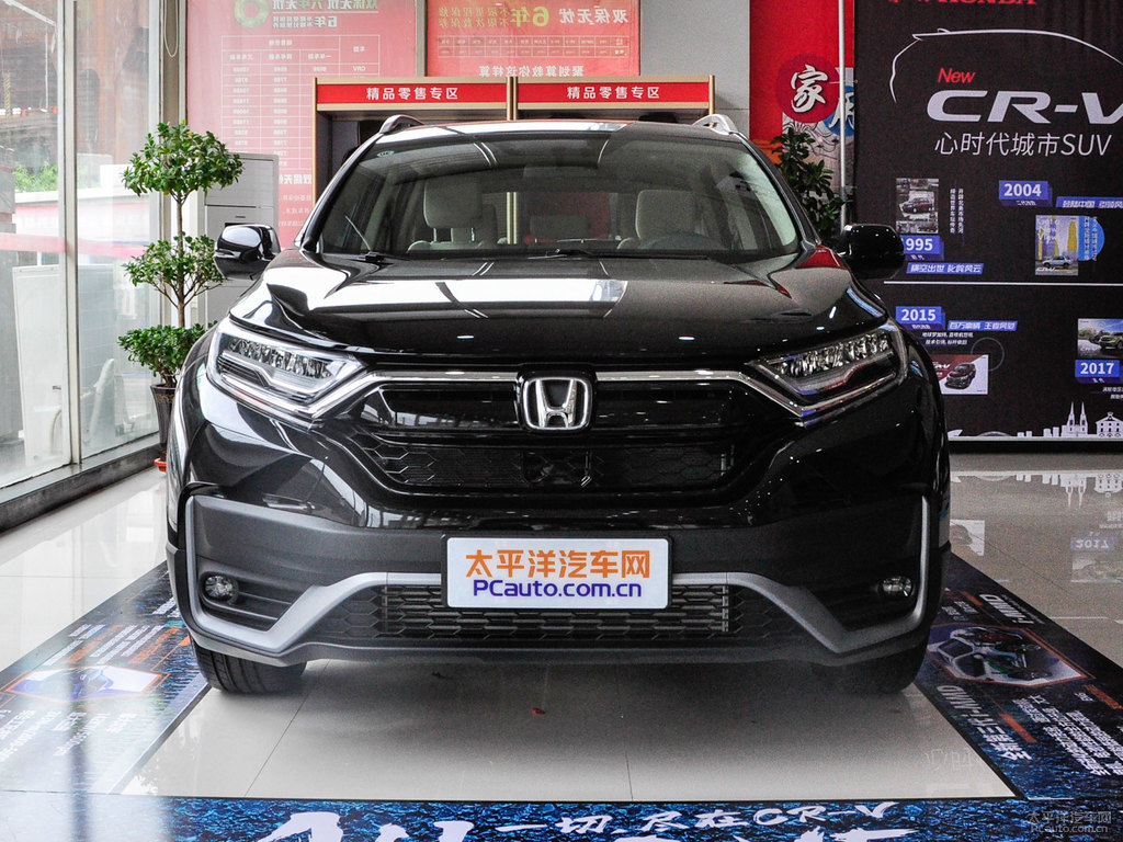彩晶黑本田CR-V整車外觀外觀圖片