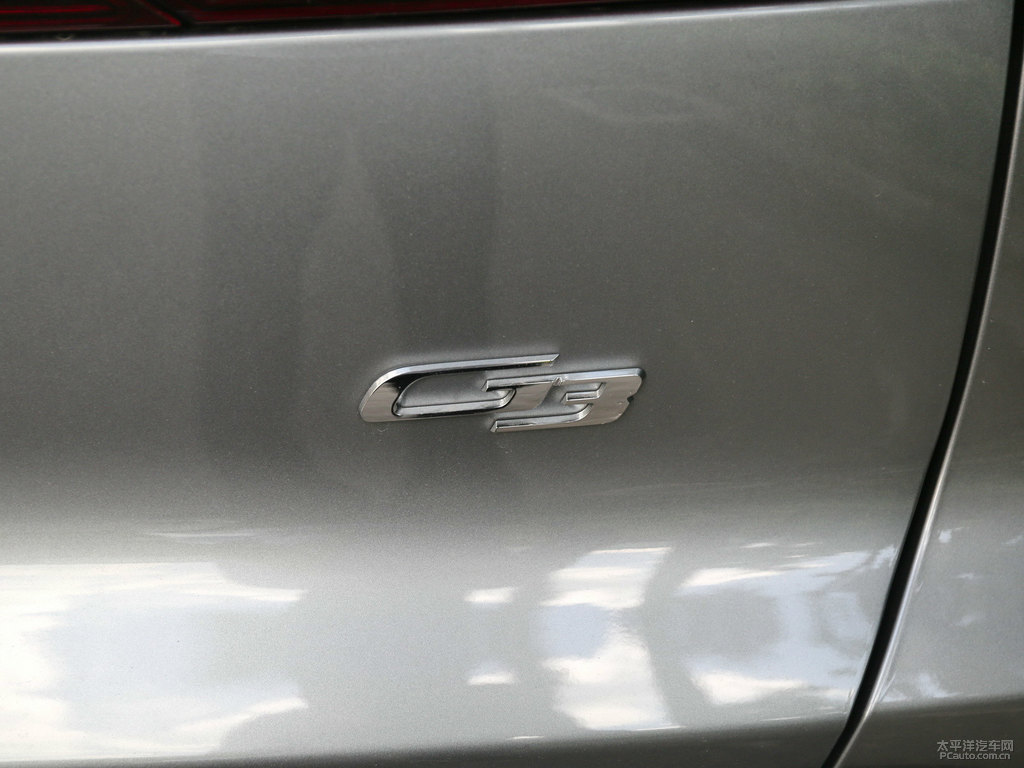 冷峻灰小鵬G3車(chē)尾外觀圖片