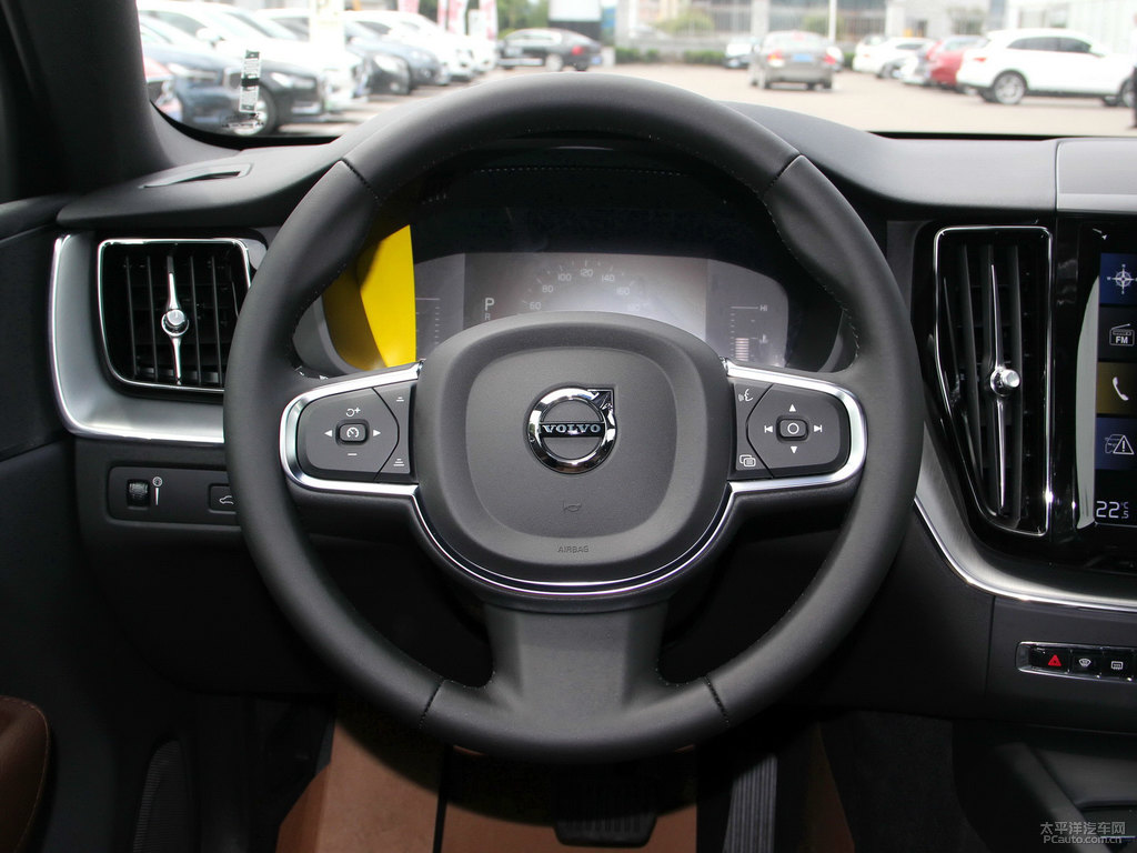 耀目沙沃爾沃XC60中控內(nèi)飾圖片