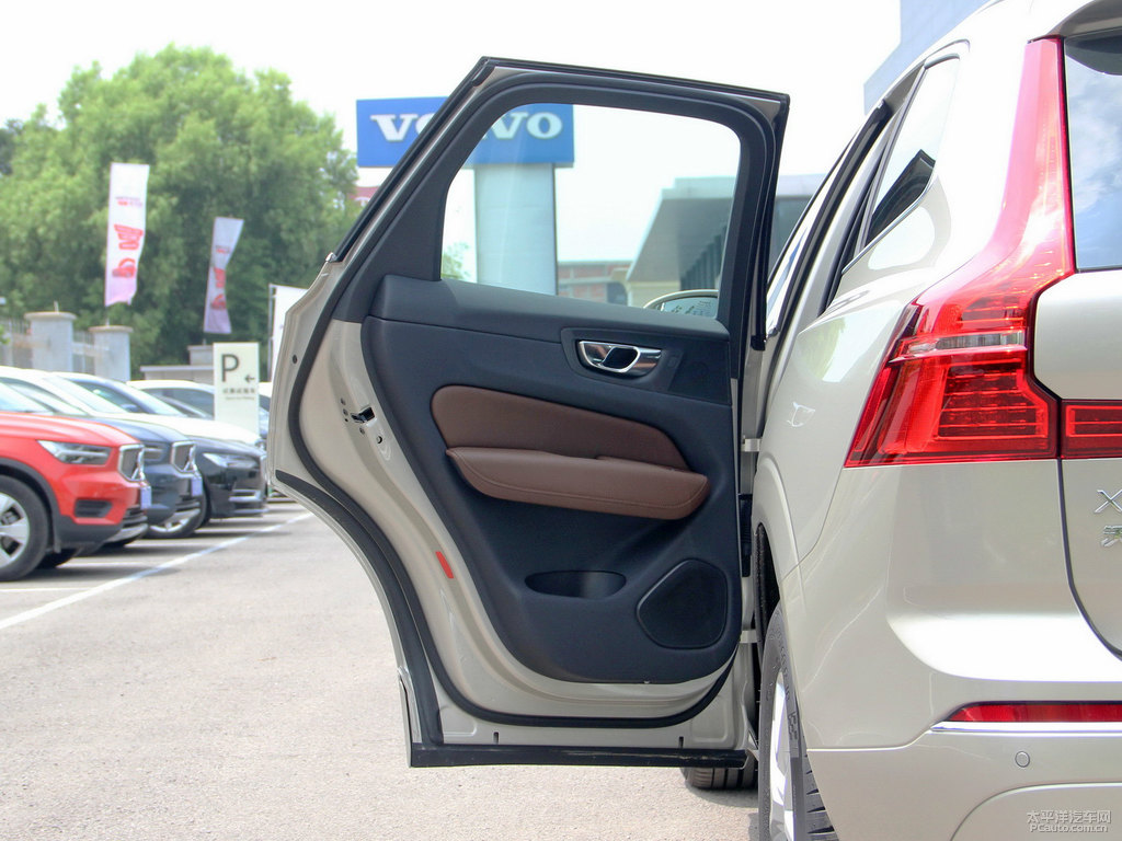 耀目沙沃爾沃XC60車廂內(nèi)飾圖片