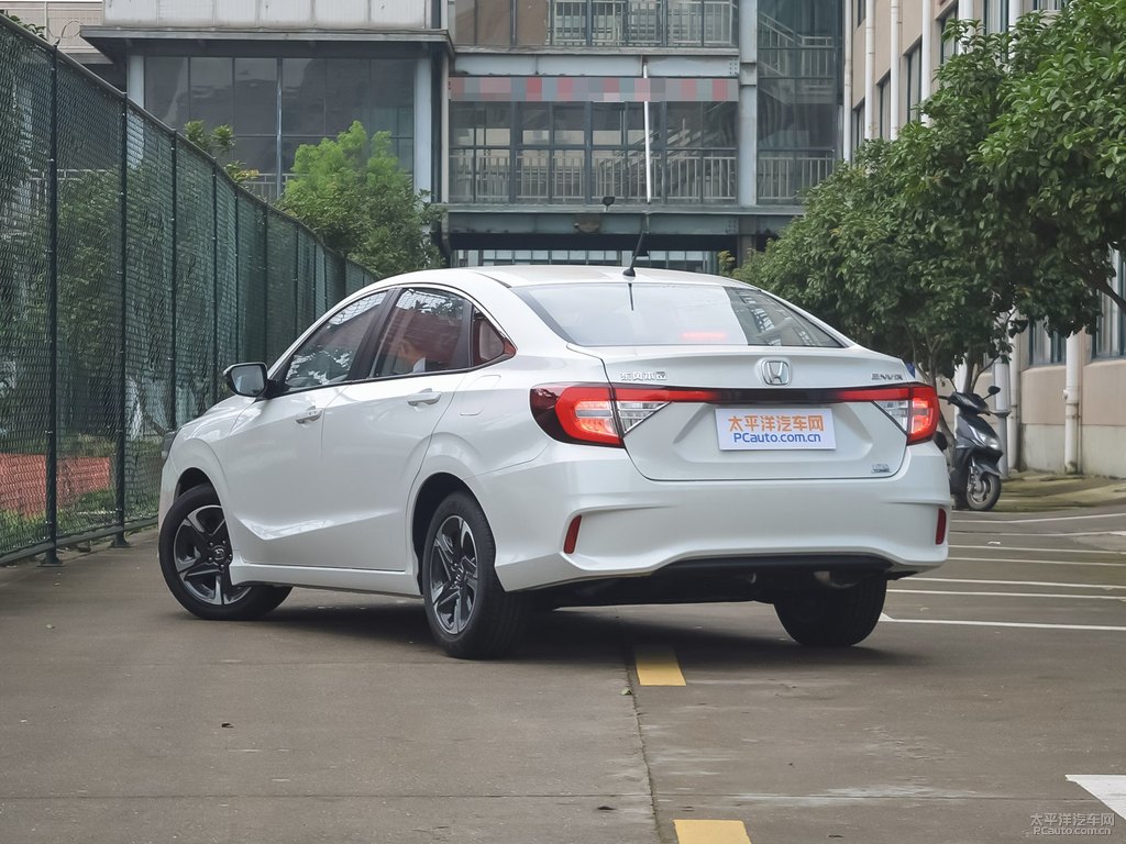 晶耀白享域整車外觀外觀圖片