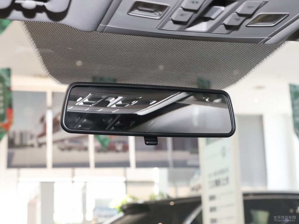 極地白途鎧車(chē)廂內(nèi)飾圖片