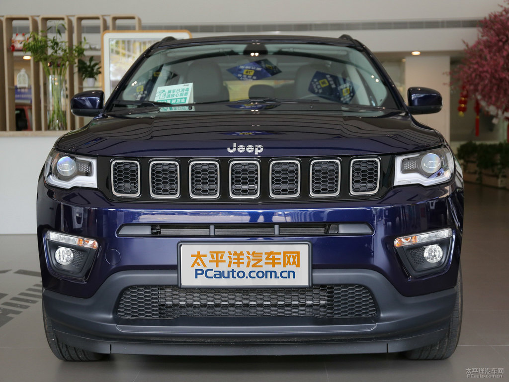 星辰藍(lán)指南者車頭外觀圖片