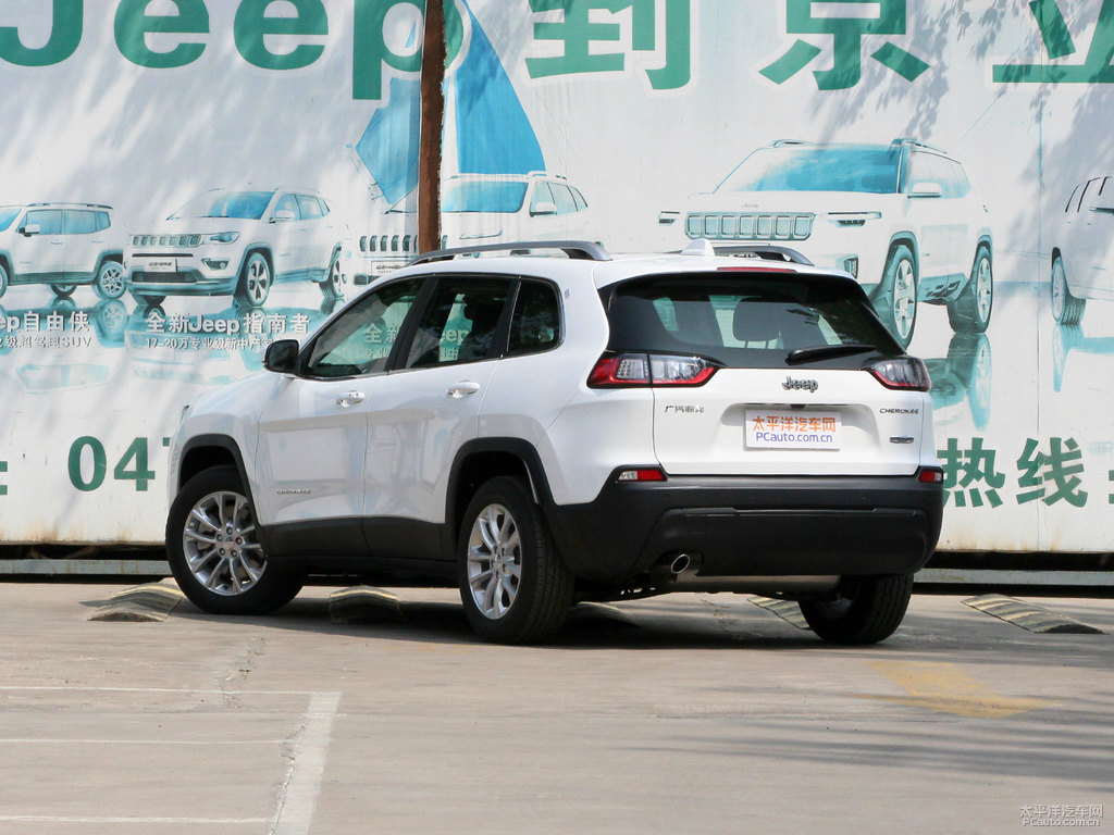 皓白自由光整車外觀外觀圖片