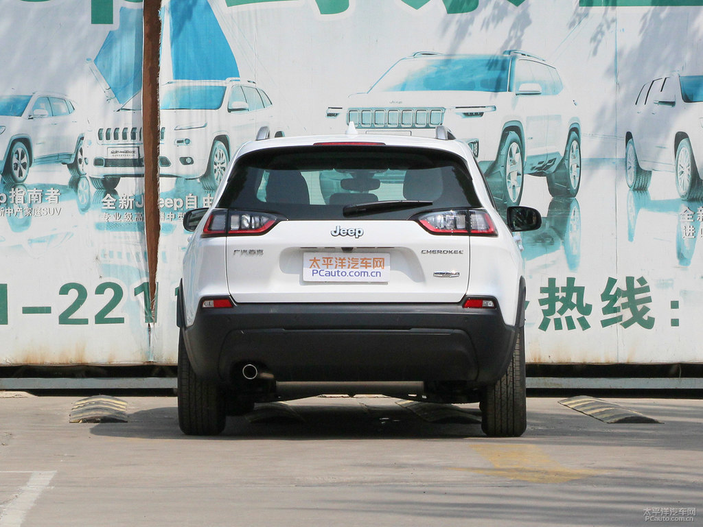 皓白自由光整車外觀外觀圖片