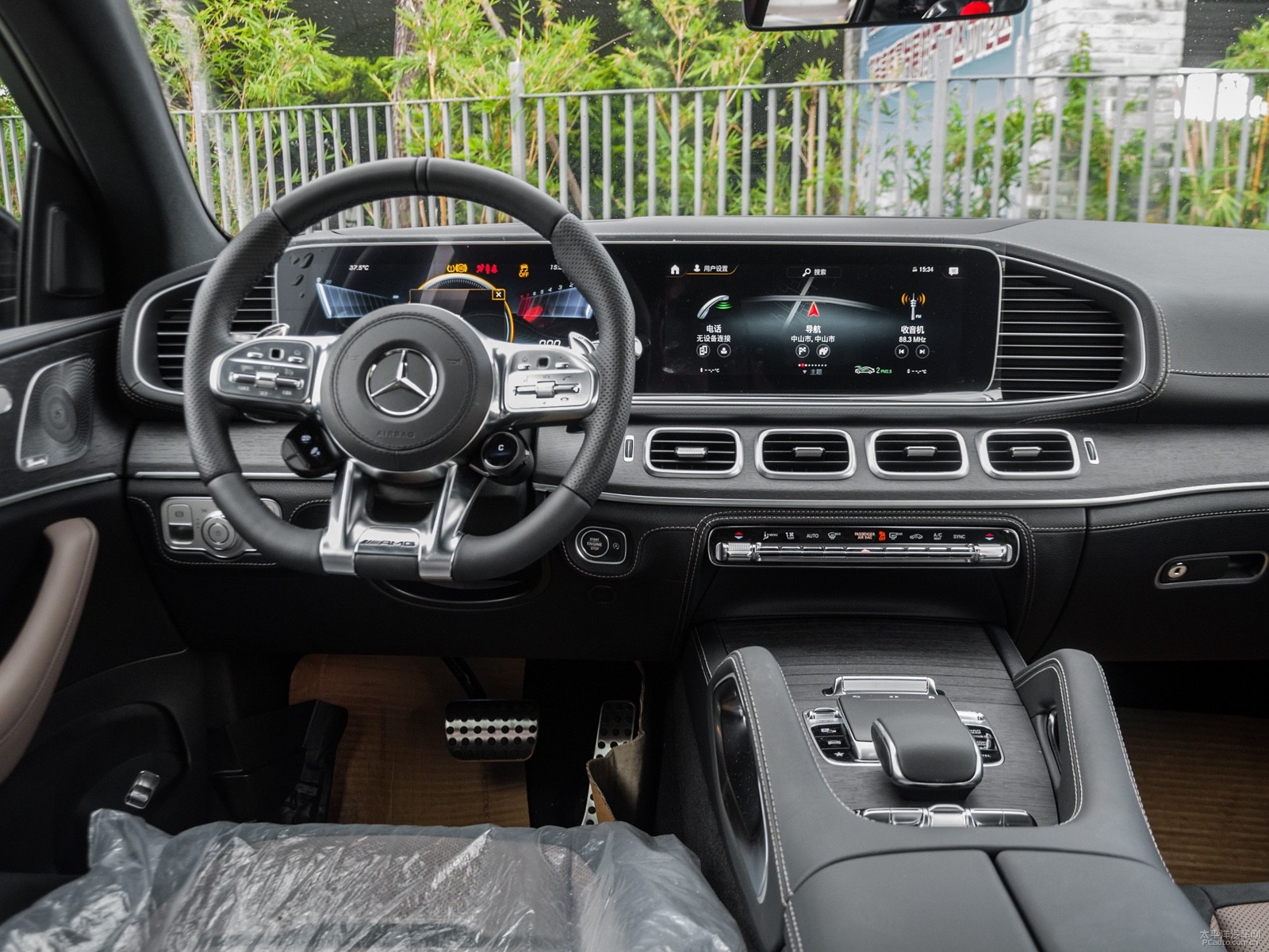 GLE 轎跑SUV AMG內(nèi)飾高清大圖