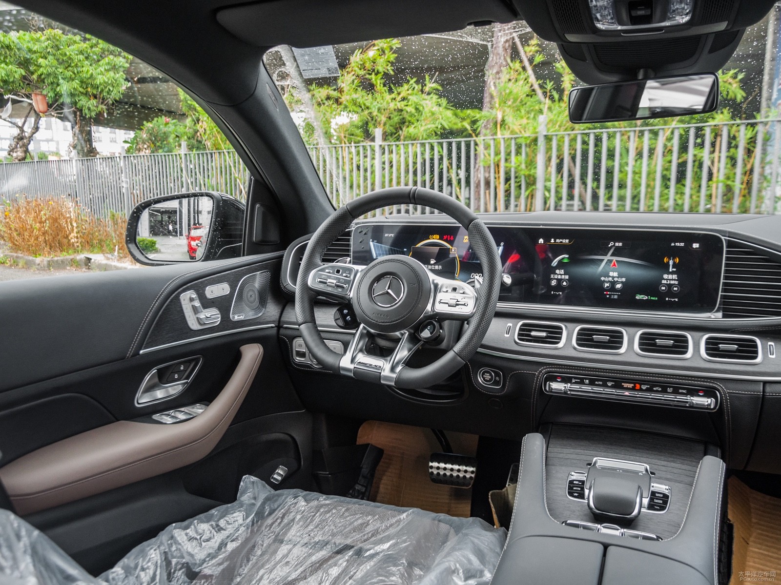 GLE 轎跑SUV AMG內(nèi)飾高清大圖
