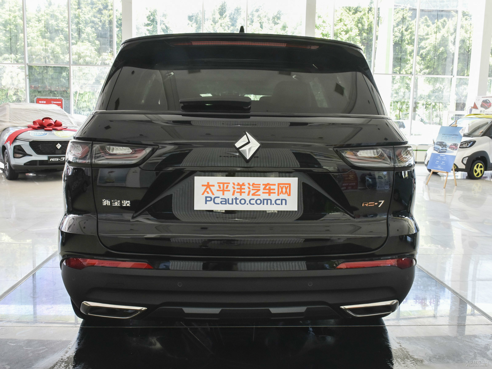 寶駿RS-7外觀高清大圖