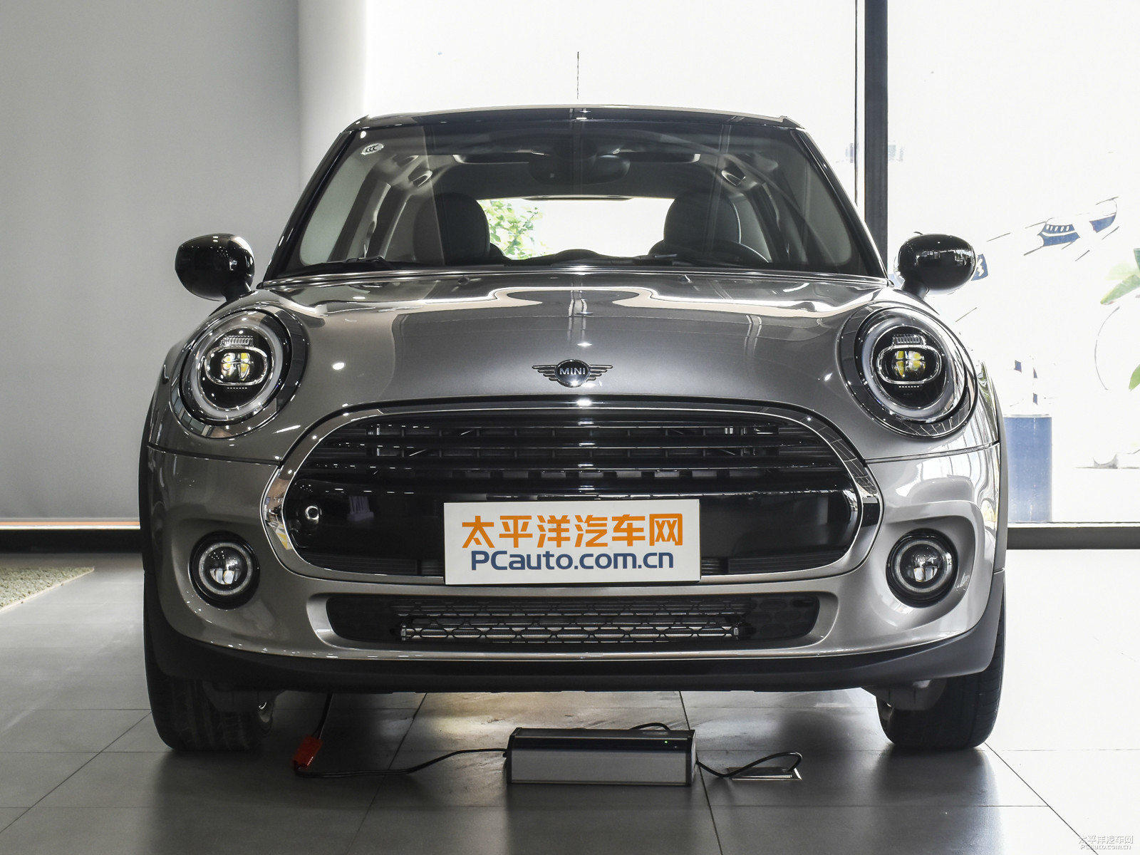 MINI外觀高清大圖