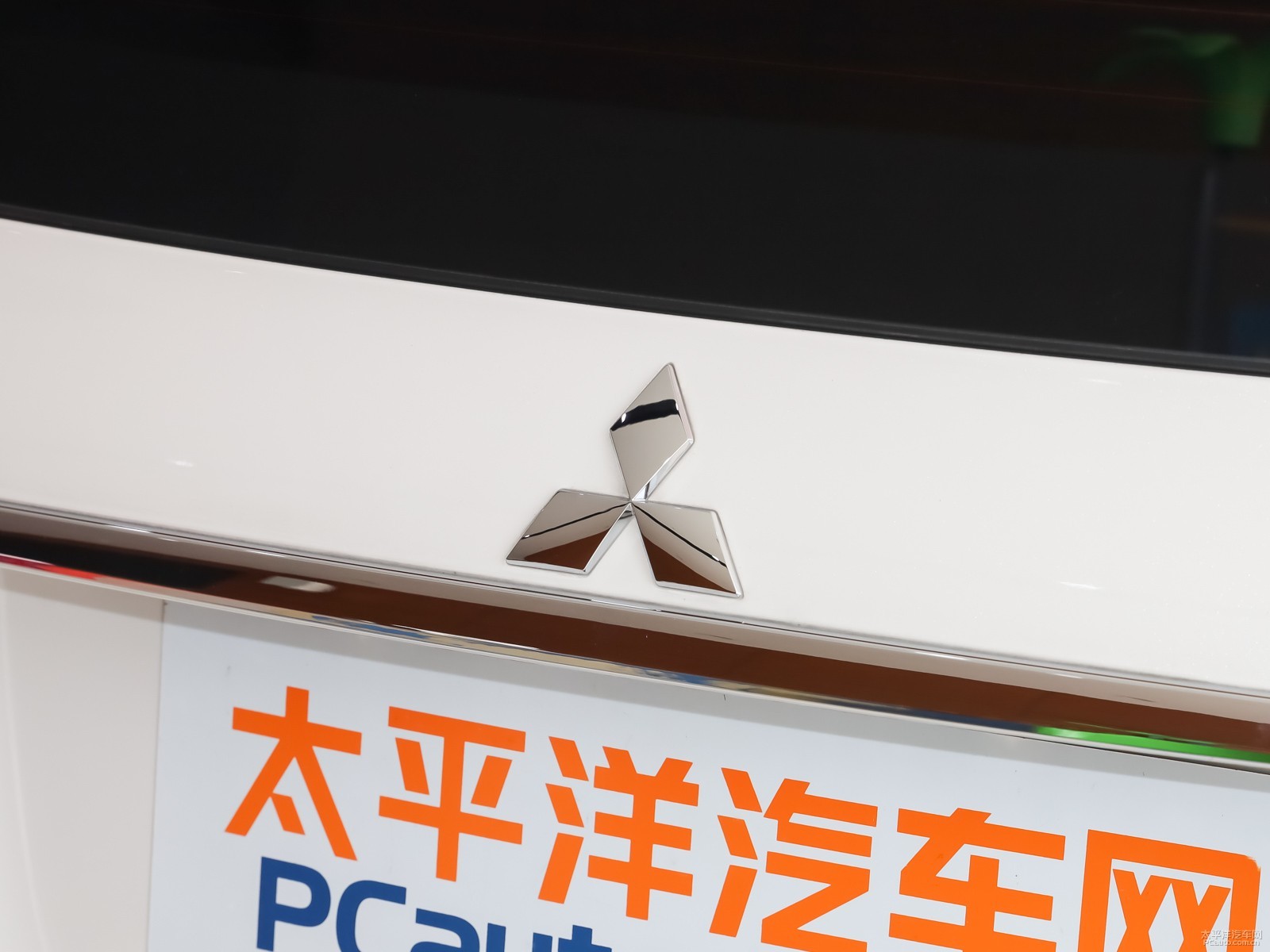 奕歌外觀高清大圖