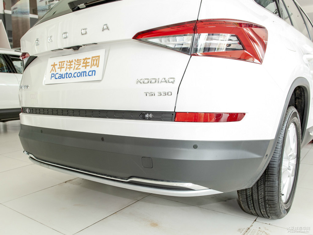 冰雪白柯迪亞克車尾外觀圖片