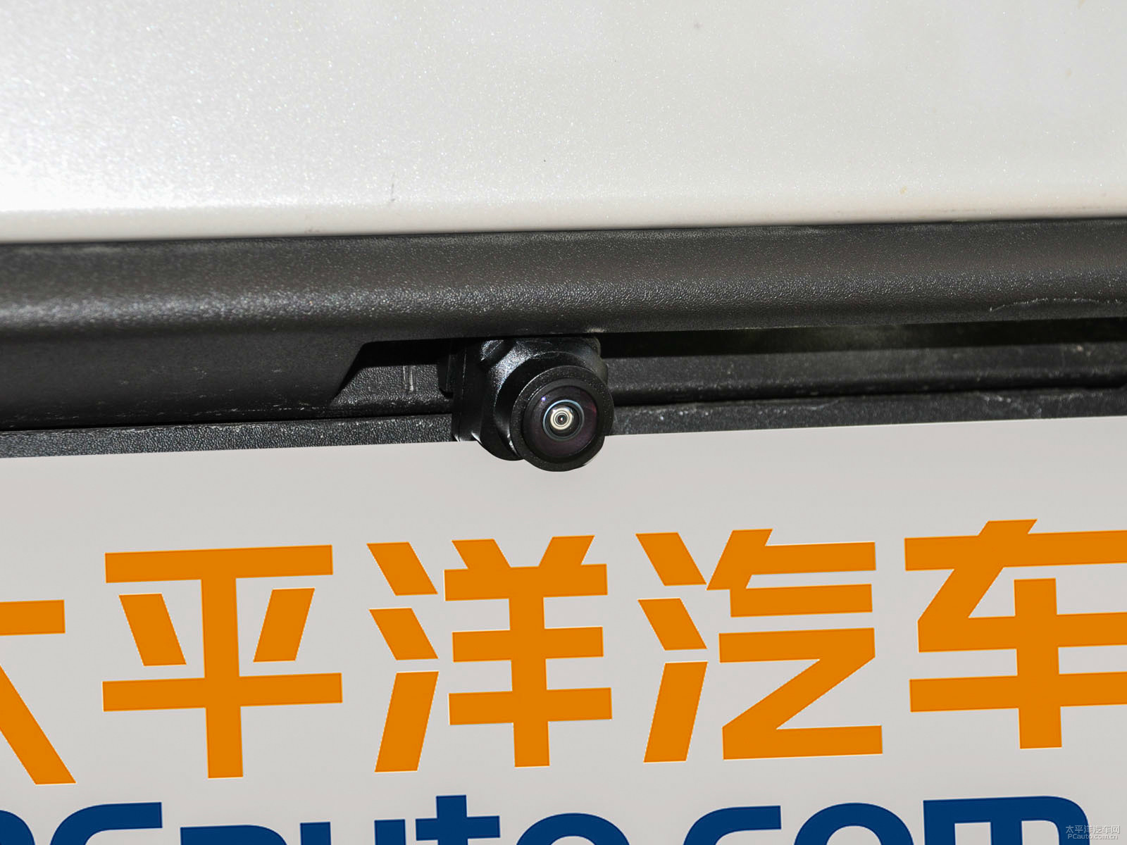 林肯MKZ外觀高清大圖
