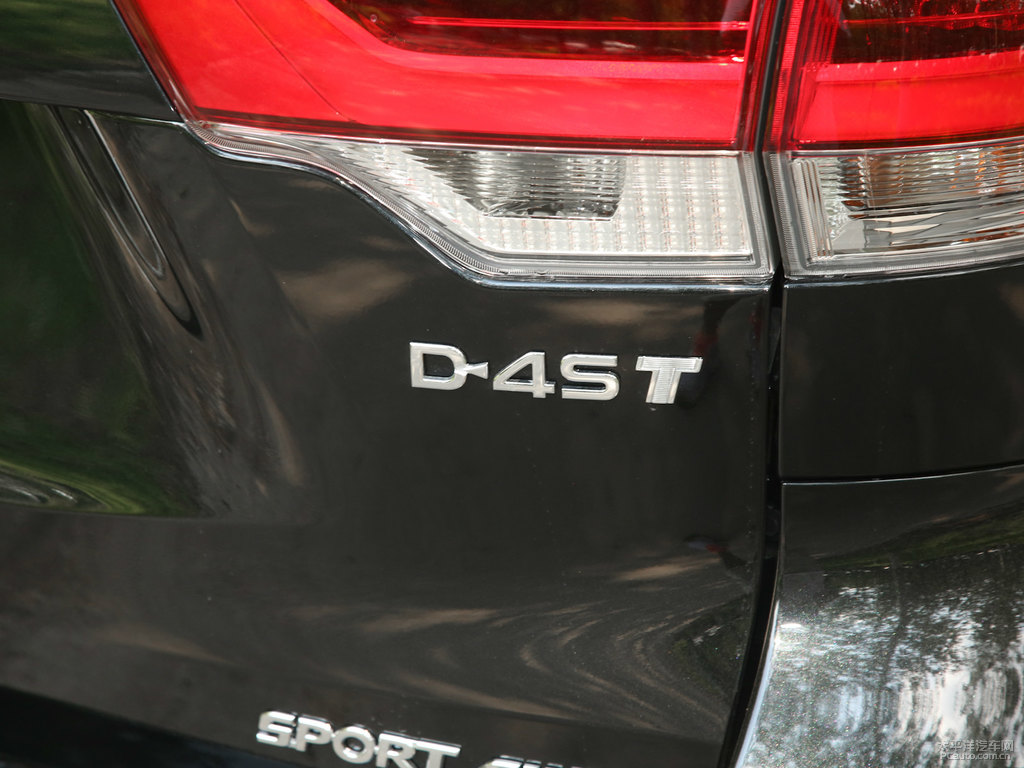 墨晶黑漢蘭達(dá)車尾外觀圖片