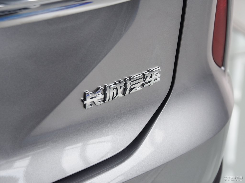 星云灰哈弗H6車尾外觀圖片