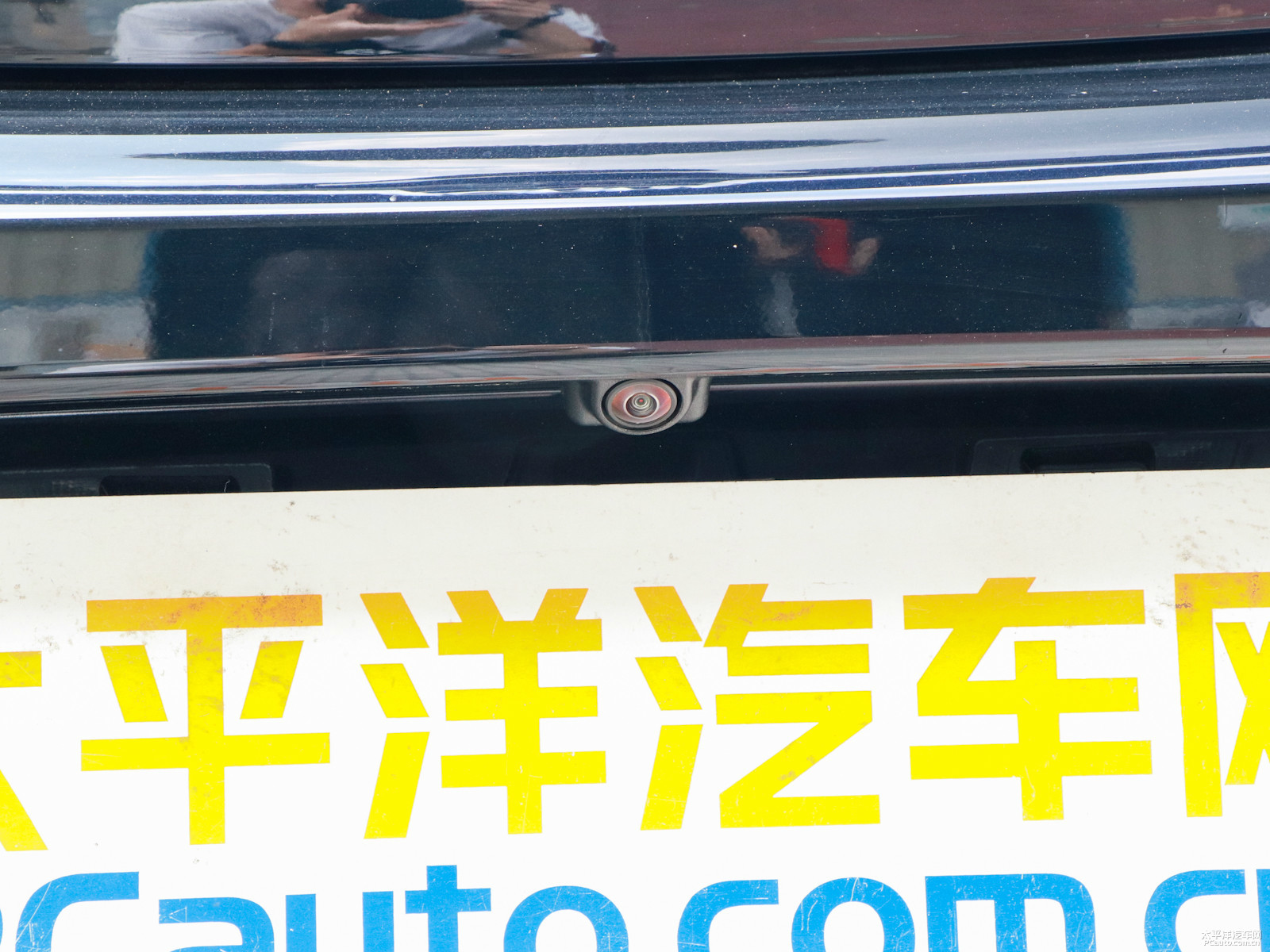 君越外觀高清大圖