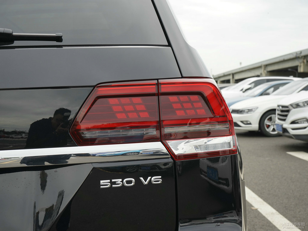 玄武黑途昂車尾外觀圖片
