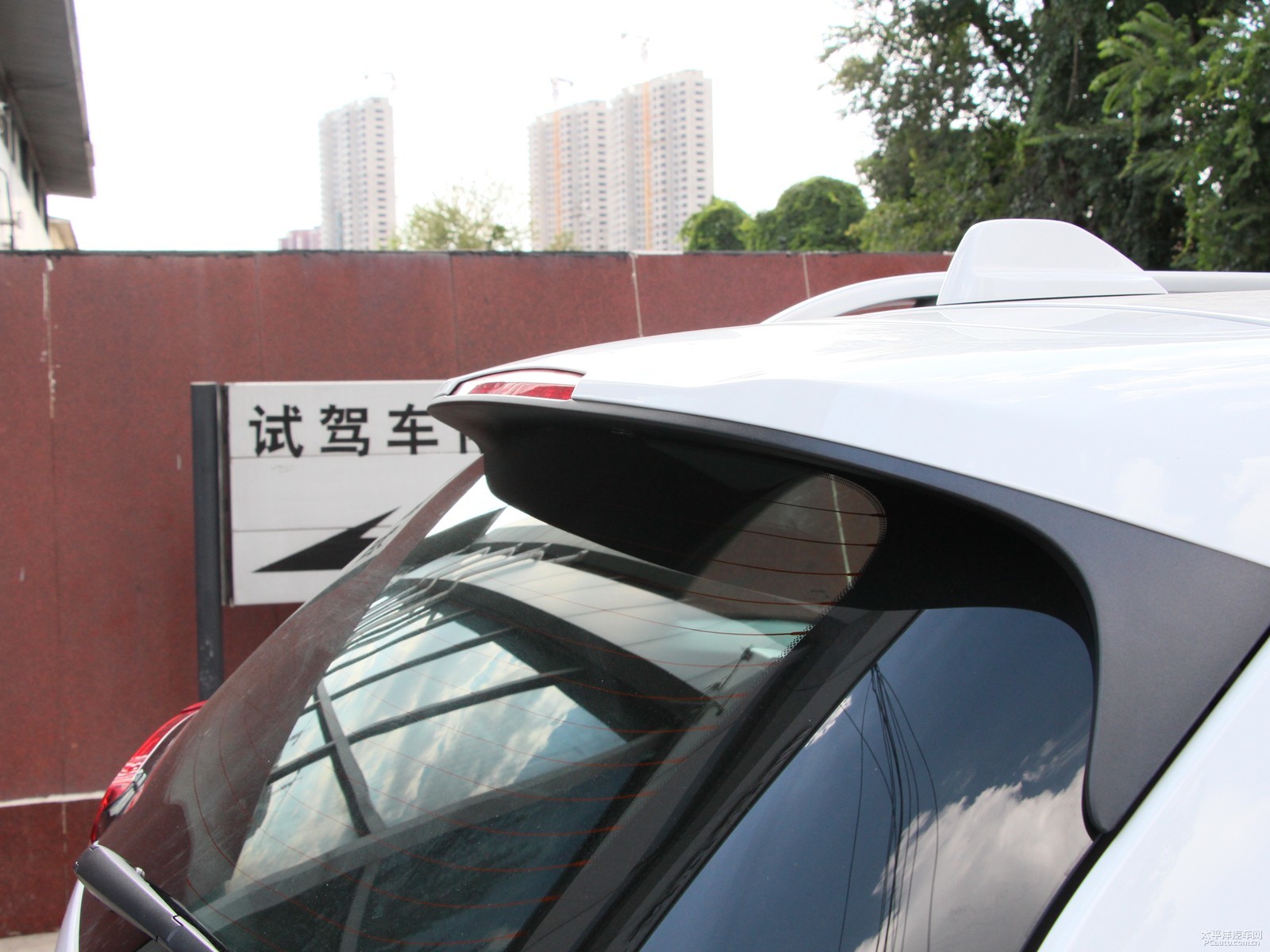 自由光外觀高清大圖