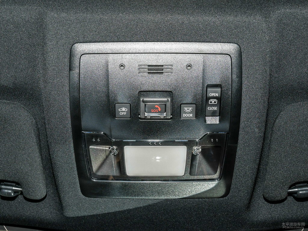 超音速鈦銀雷克薩斯NX車廂內(nèi)飾圖片