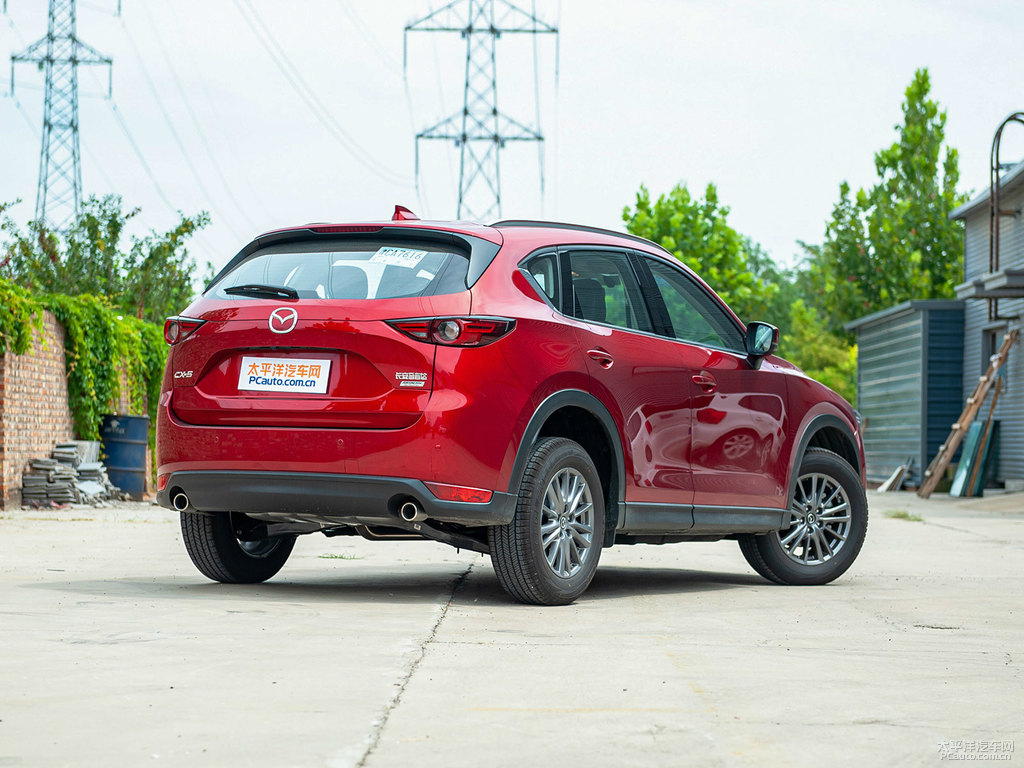水晶魂動(dòng)紅馬自達(dá)CX-5整車外觀外觀圖片