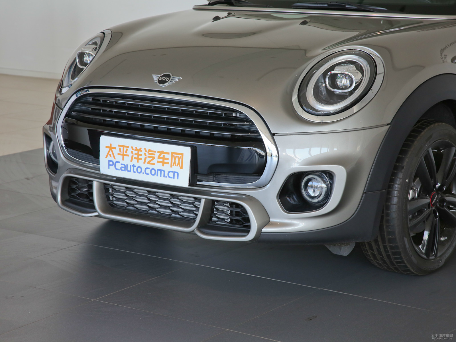 MINI外觀高清大圖