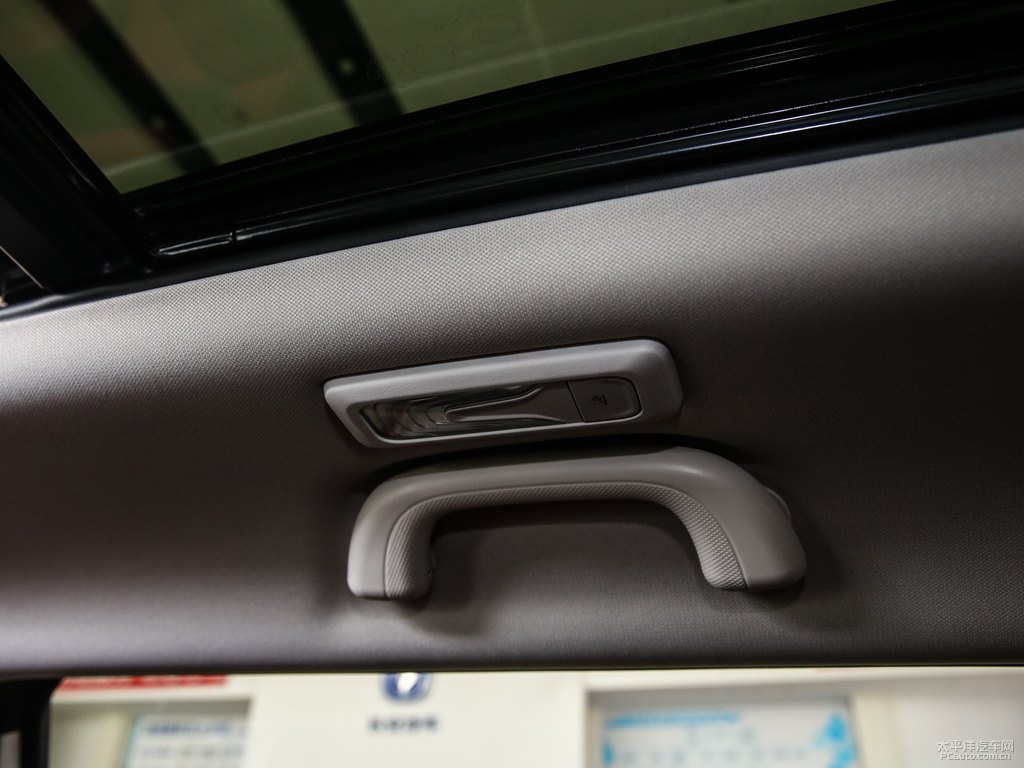 炫晶白長(zhǎng)安CS75 PLUS車廂內(nèi)飾圖片