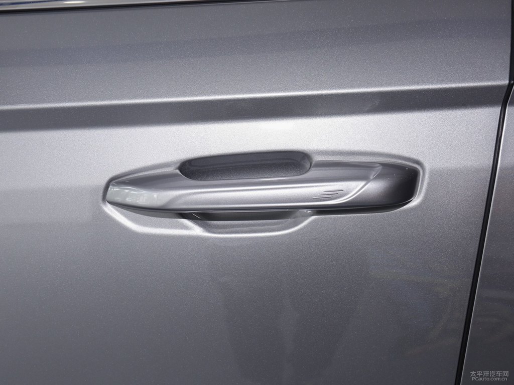 富勒銀奔騰T99車身外觀圖片