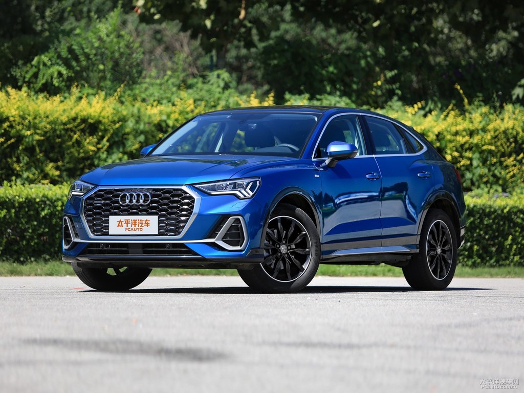 雪邦藍(lán)奧迪Q3 Sportback整車外觀外觀圖片