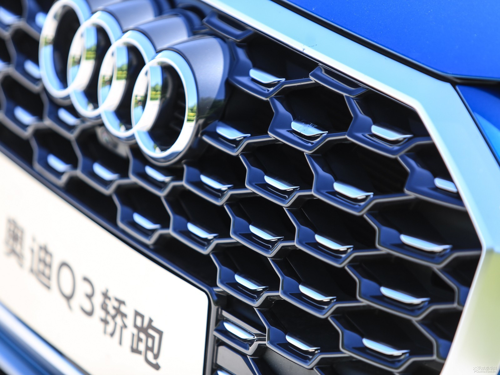 奧迪Q3 Sportback外觀高清大圖
