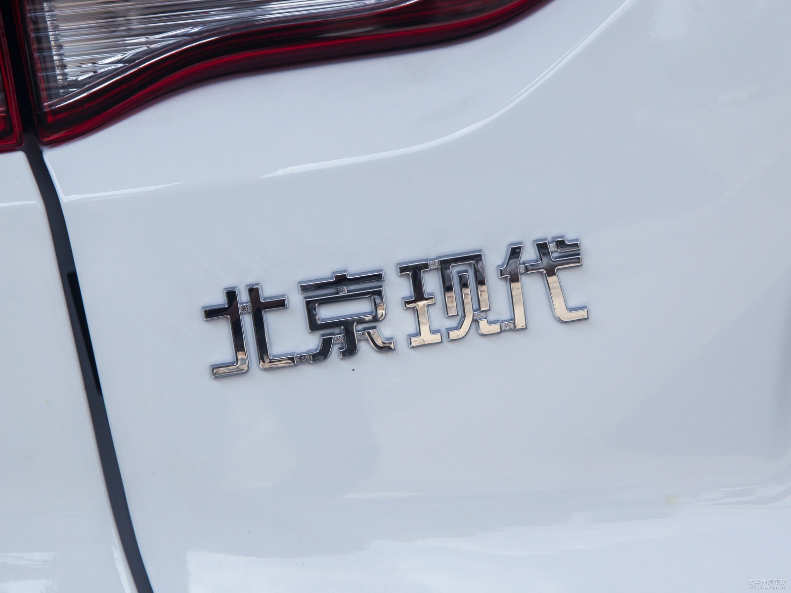 北京現(xiàn)代ix35外觀高清大圖