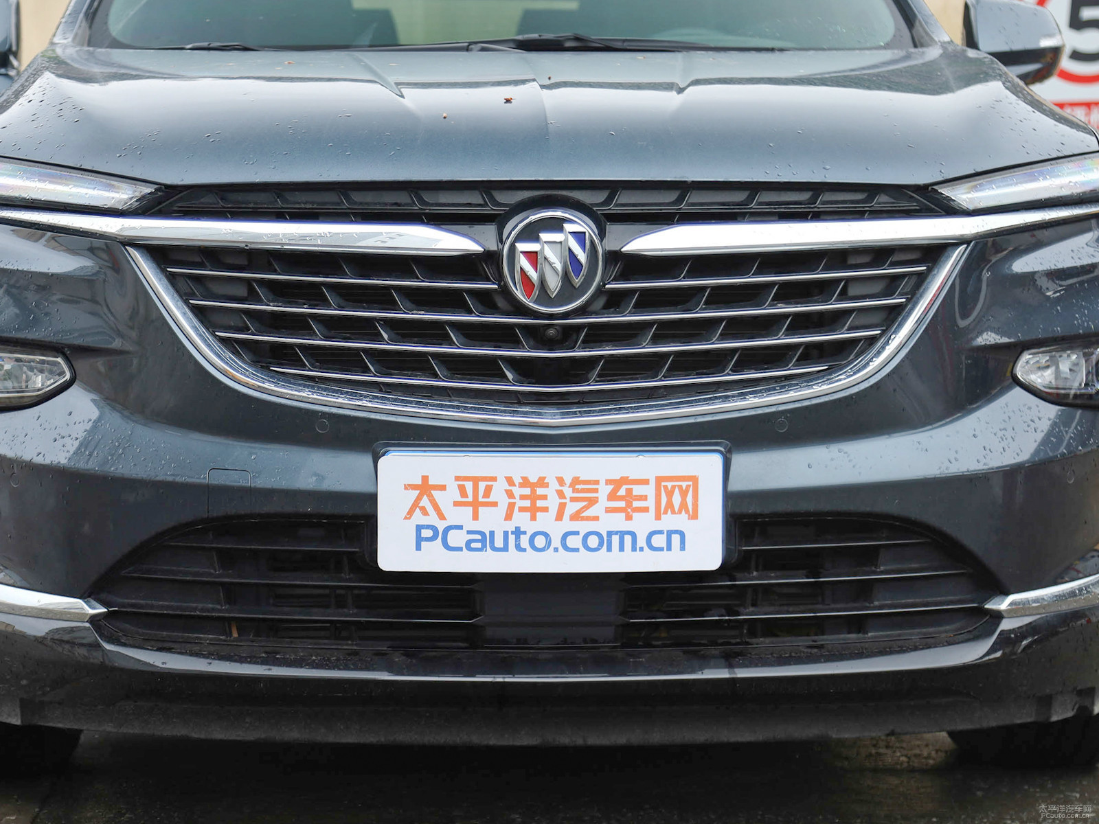 昂科旗外觀高清大圖