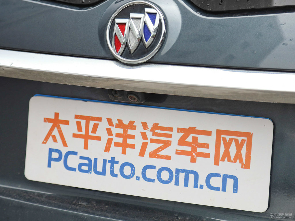 日蝕藍(lán)昂科旗車尾外觀圖片