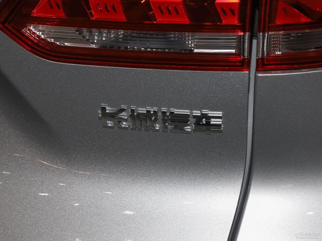 匹茲堡銀哈弗H6 Coupe車尾外觀圖片
