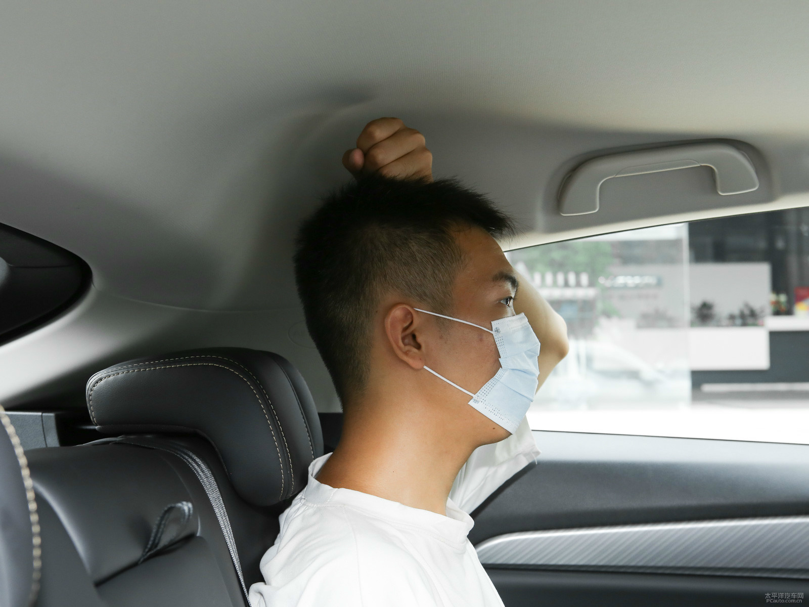 哈弗F7x空間高清大圖